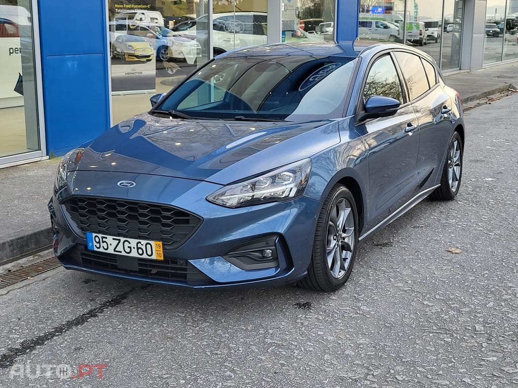 Ford Focus 1.0 EcoBoost ST-Line X