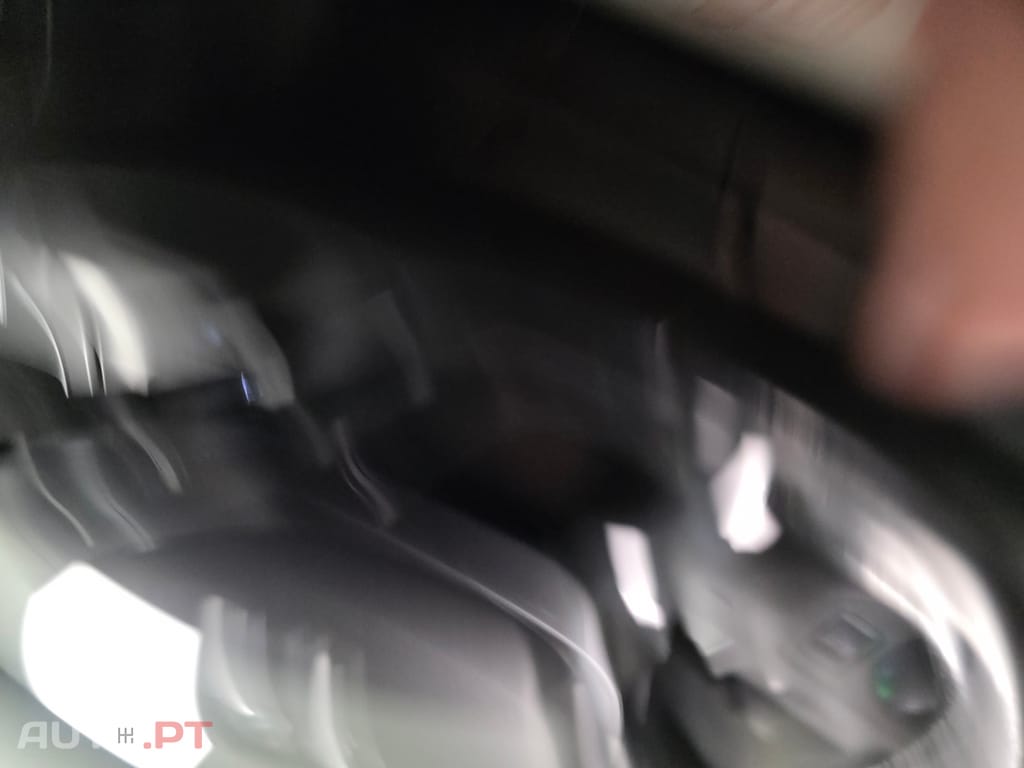 Volkswagen Golf 1.6 HDI CONFORTLINE