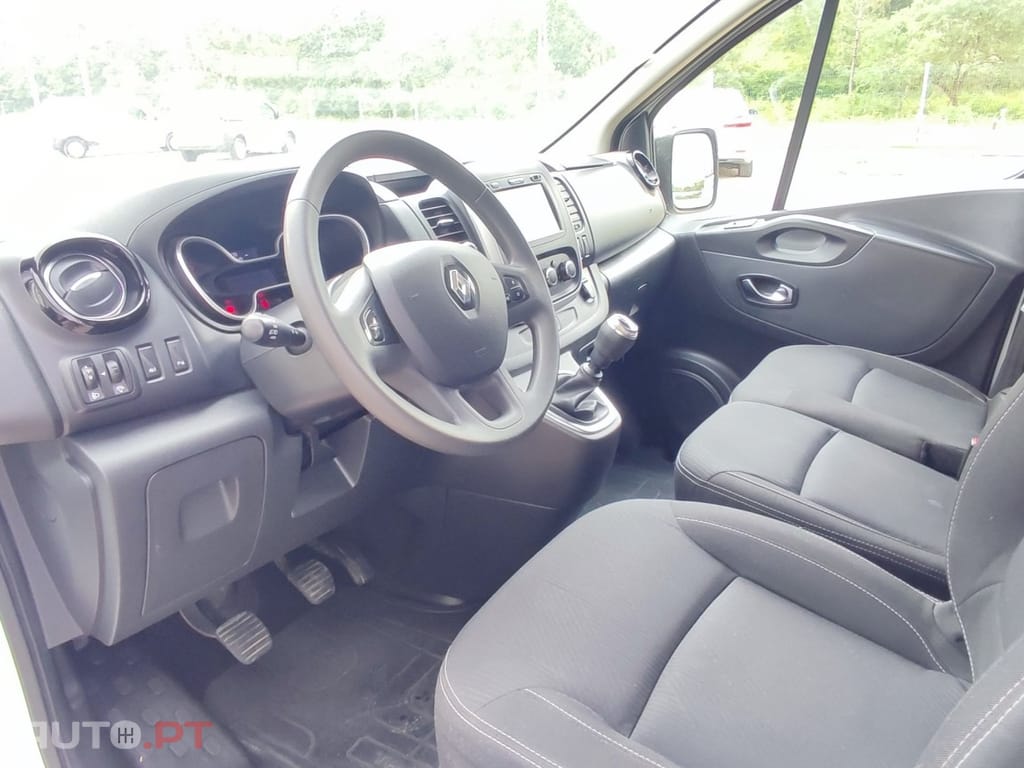 Renault Trafic 2.0 dCi L2H2 1.2T115
