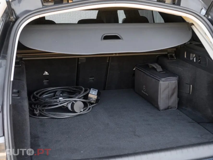 Mercedes-Benz C 300 e AMG Line