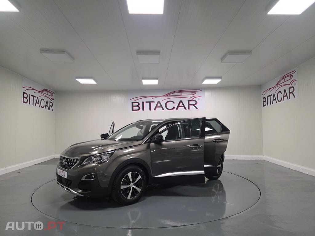 Peugeot 3008 1.5 BlueHDi Active