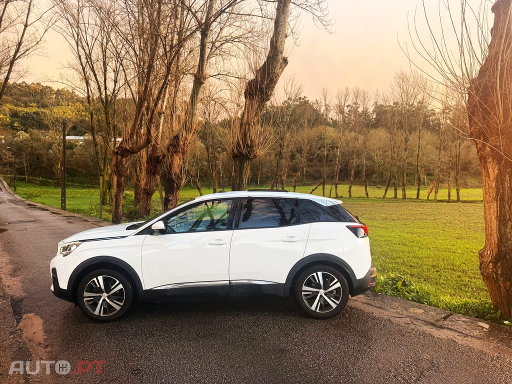 Peugeot 3008 1.2 PureTech Allure EAT6