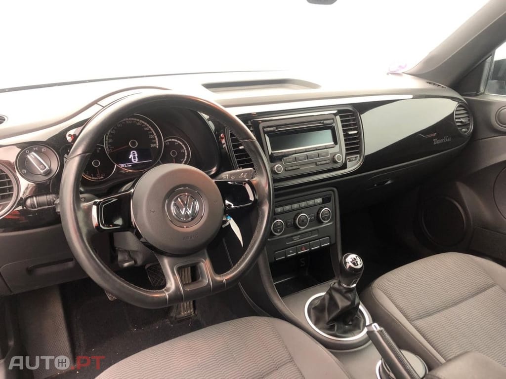 Volkswagen New Beetle Cabriolet 1.2 TSi Vintage