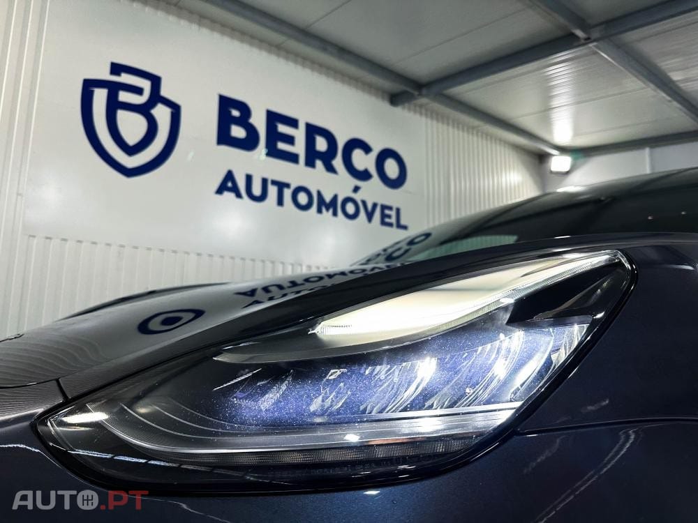Tesla Model 3 Long-Range Dual Motor AWD