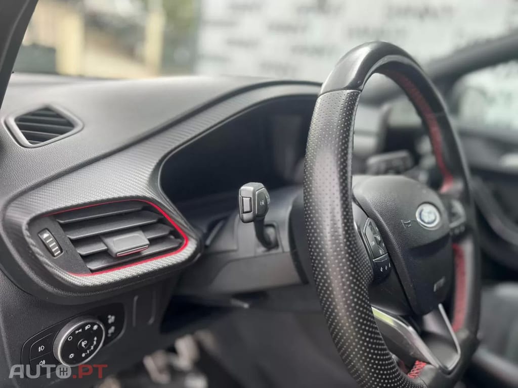 Ford Puma 1.0 EcoBoost Hybrid Aut. ST-LINE X