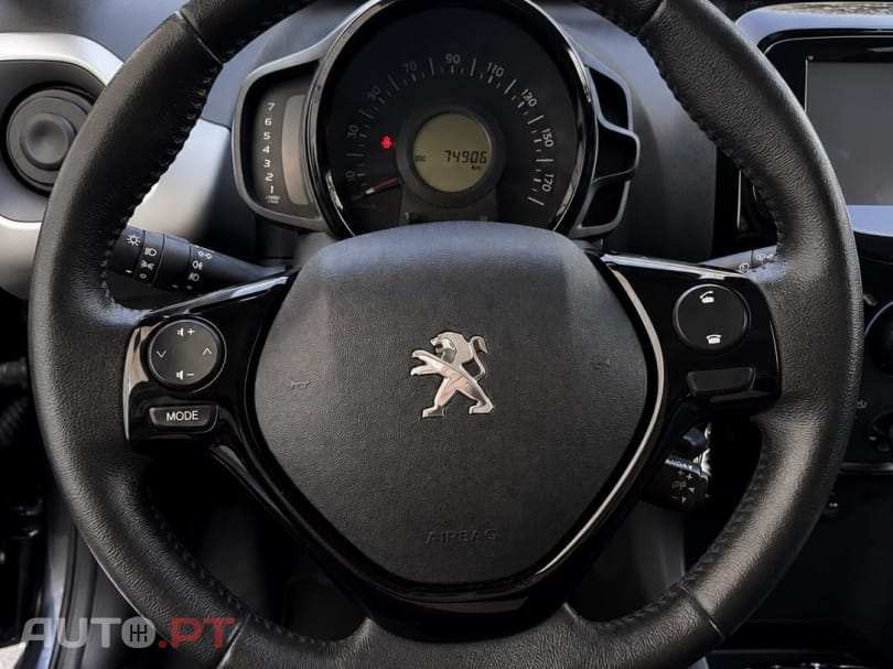 Peugeot 108 1.2 VTi Allure