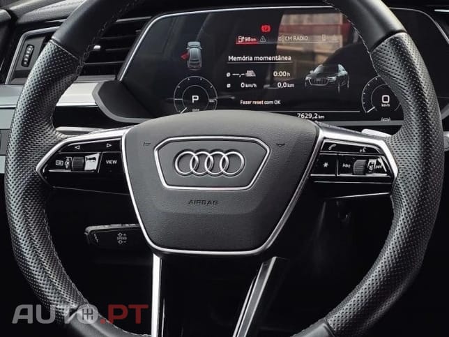 Audi E-Tron 55 quattro S line