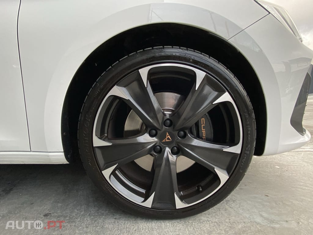 Cupra Leon 1.4 E-Hybrid DSG