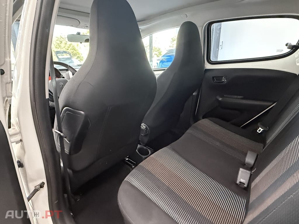 Peugeot 108 1.2 VTi Allure