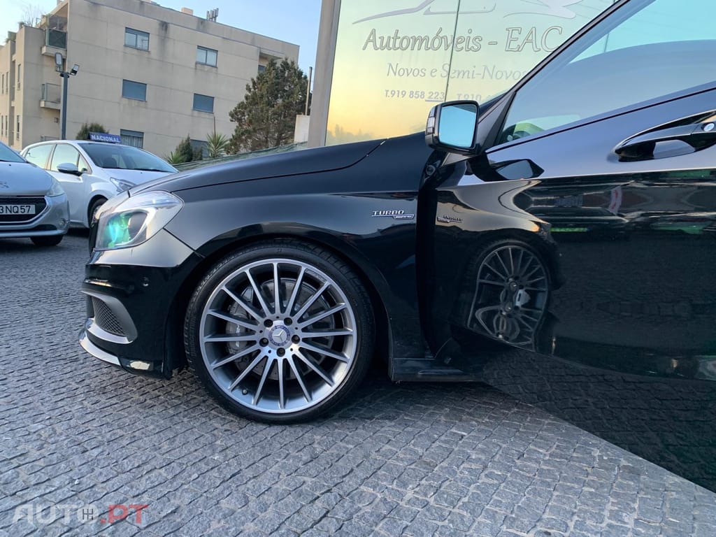 Mercedes-Benz A 45 AMG 4-Matic