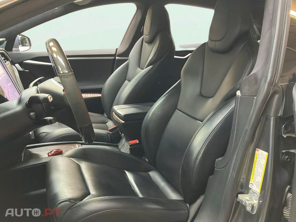 Tesla Model S 75D