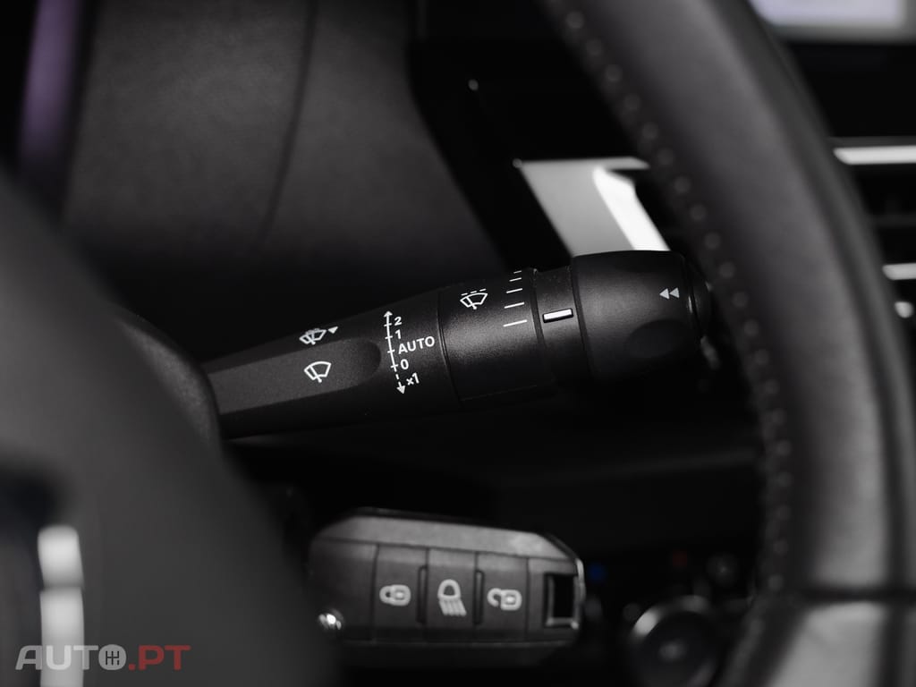 Citroen C4 X 1.2 PureTech Plus EAT8