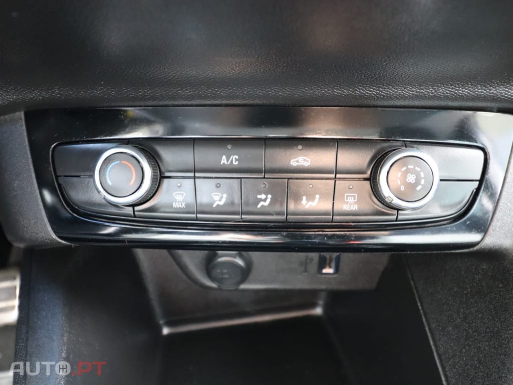 Opel Corsa 1.2 Business Edition