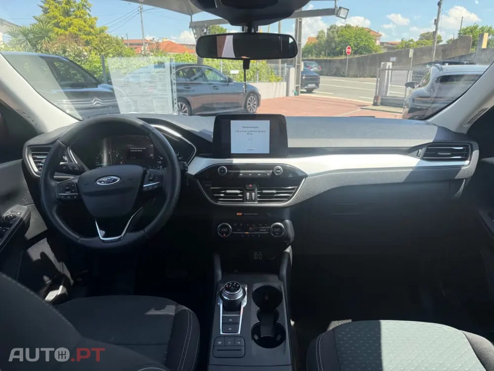 Ford Kuga 1.5 TDCi EcoBlue Titanium Aut.