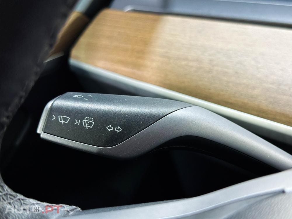 Tesla Model 3 Long Range AWD Dual Motor