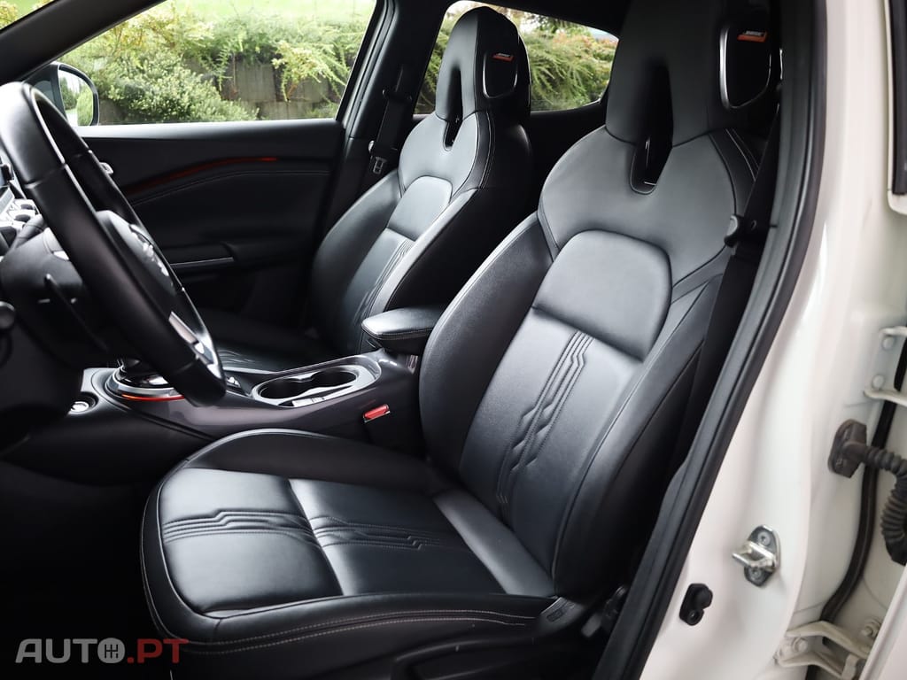 Nissan Juke 1.0 DIG-T Tekna TwoTone T DCT