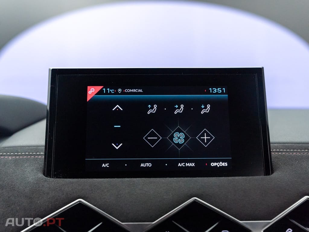 DS DS3 Crossback E-Tense Performance Line