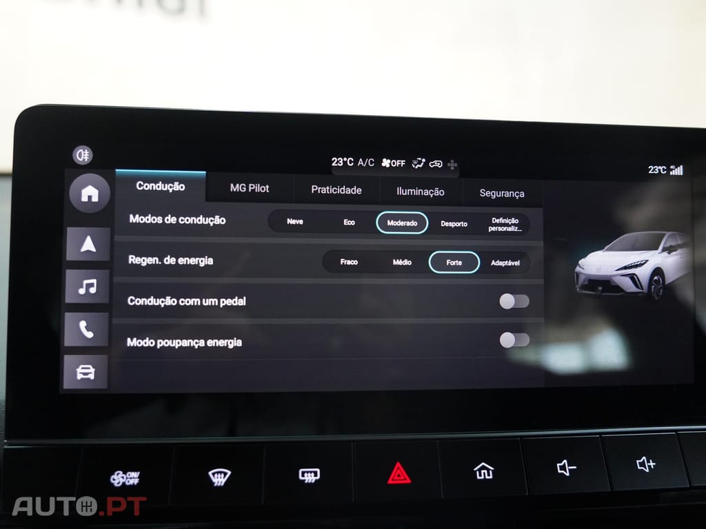 MG MG4 64 kWh Luxury
