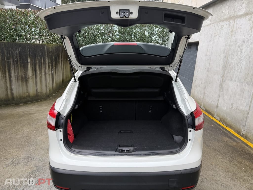 Nissan Qashqai 1.5 dCi Tekna