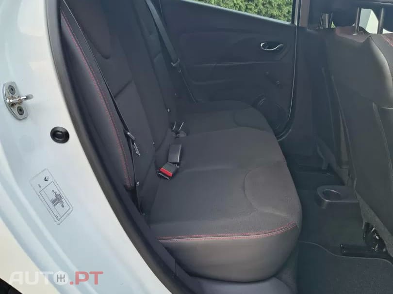 Renault Clio Sport Tourer 0.9 TCE