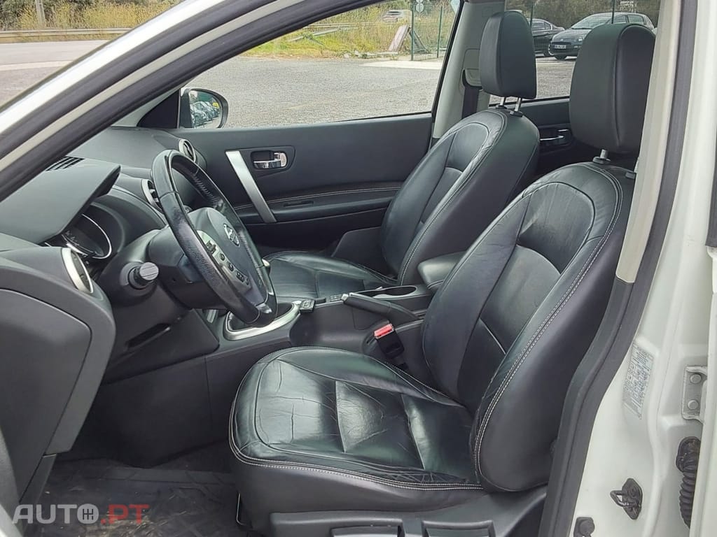 Nissan Qashqai +2 1.6 dCi Tekna Premium 18 360 S&S