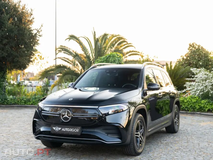 Mercedes-Benz EQB 300 4Matic AMG Line