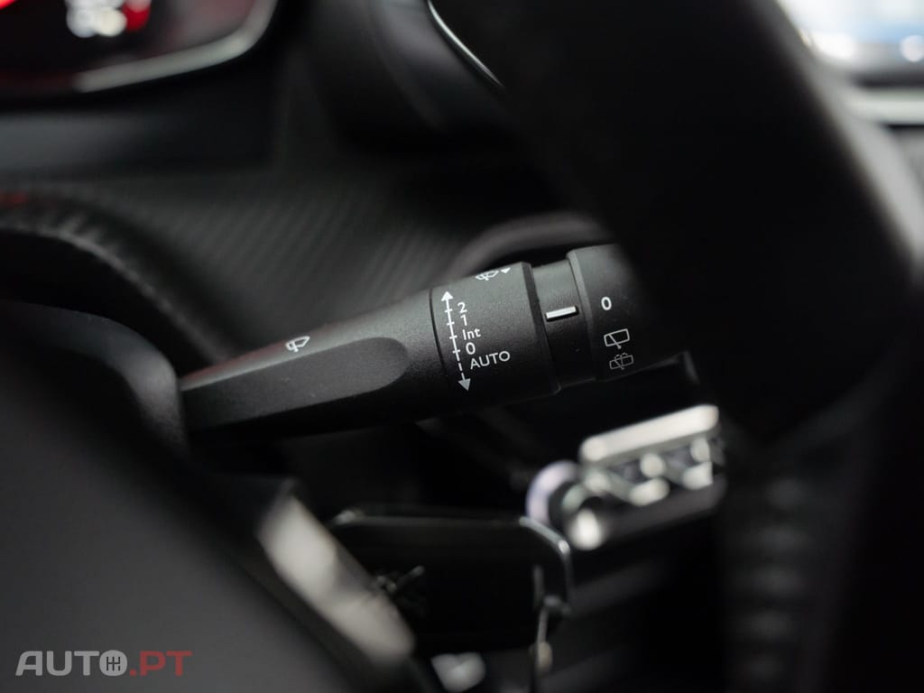 Peugeot 2008 1.2 PureTech Active Pack