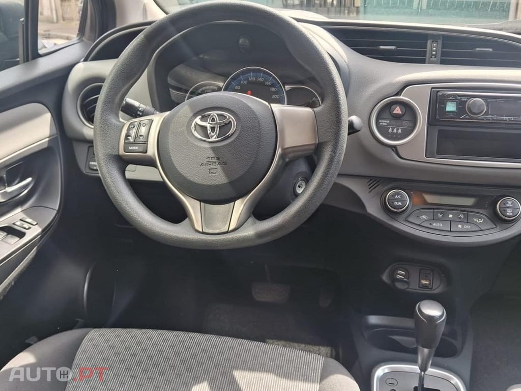 Toyota Yaris 1.5 HSD Sport+P.Luxury