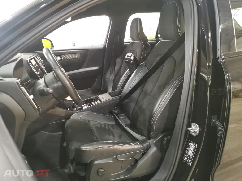 Volvo XC40 1.5 T2 R-Design Geartronic