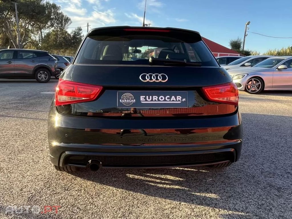 Audi A1 1.2 TFSI S line edition