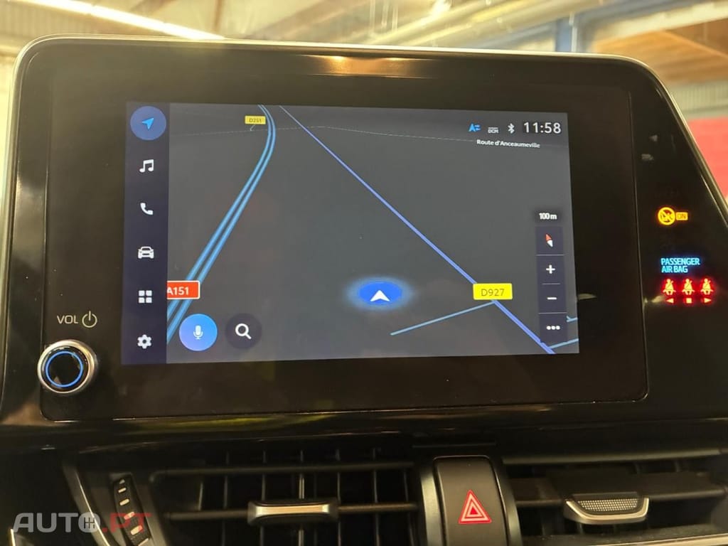 Toyota C-HR 1.8 Hybrid Dynamic Business +