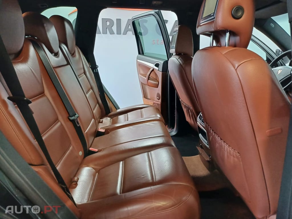 Porsche Cayenne Turbo