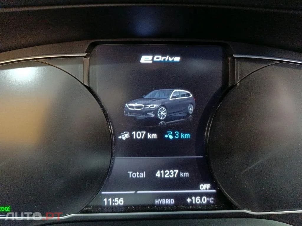 BMW 330 e Touring Corporate Edition Auto