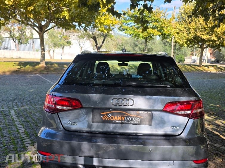 Audi A3 Sportback 1.6 TDI S-line
