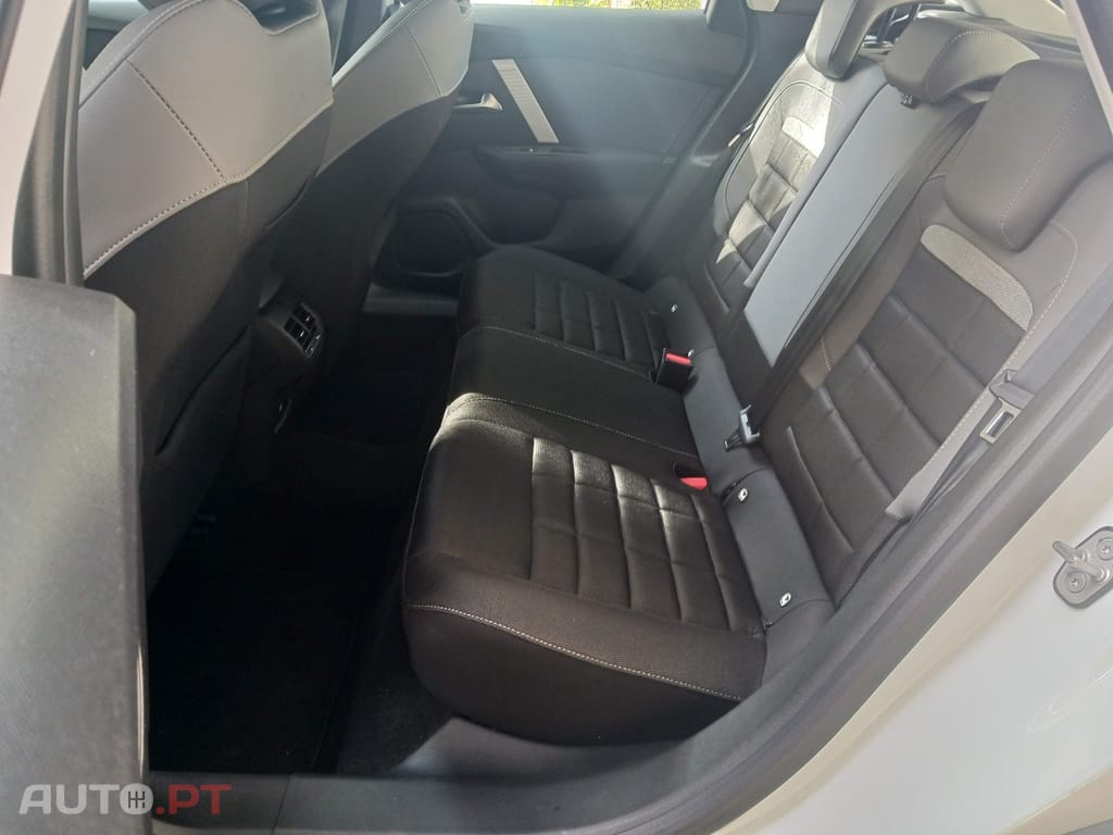 Citroen C4 1.2 Hybrid Plus e-DSC6