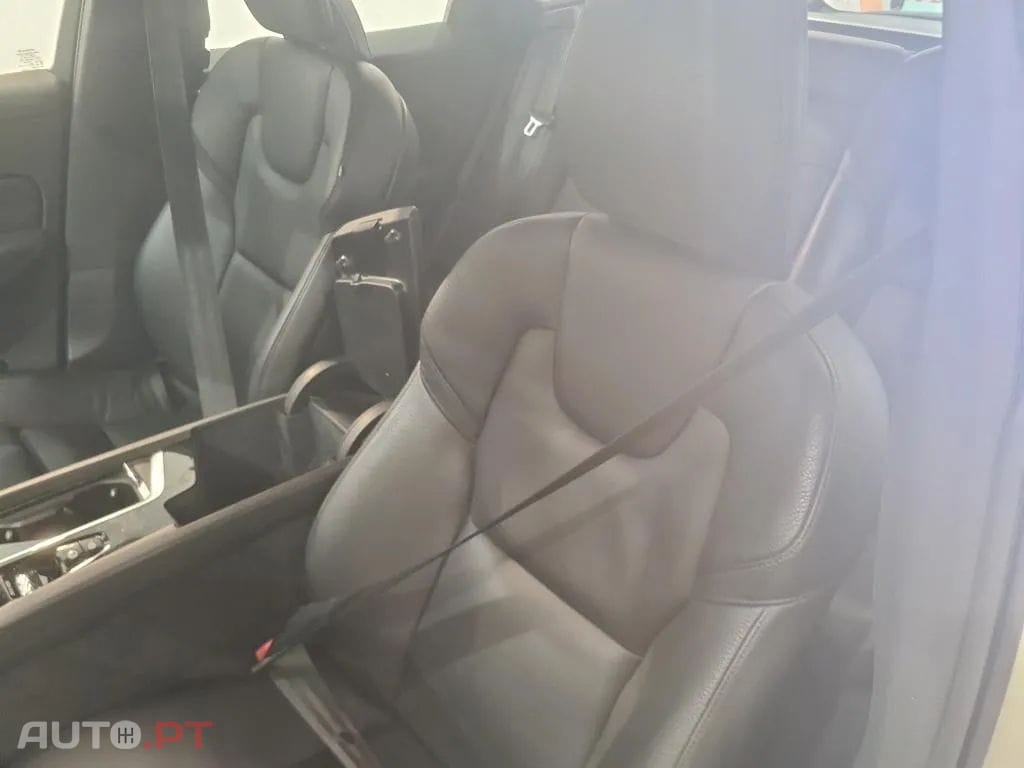 Volvo XC60 2.0 T6 PHEV Inscription Expression AWD