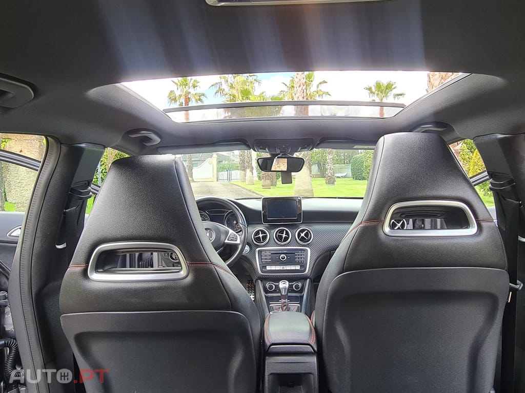 Mercedes-Benz A 180 d AMG Line