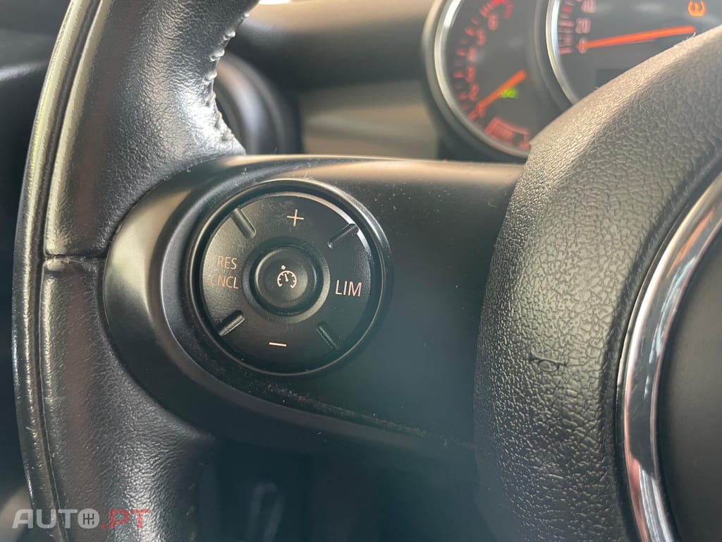 MINI Cooper One