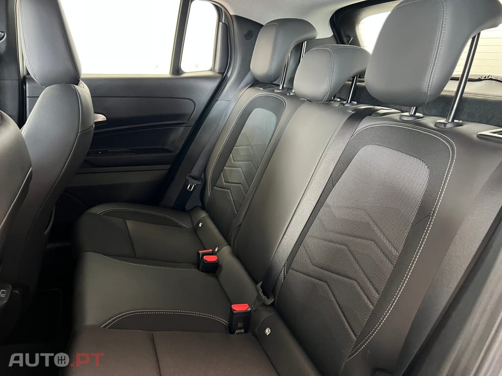 Jeep Avenger 1.2 GSE T3 Altitude