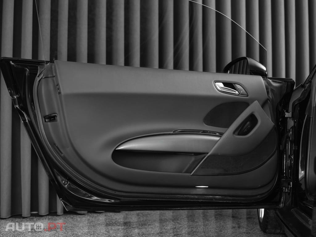 Audi R8 4.2 FSI quattro R tronic