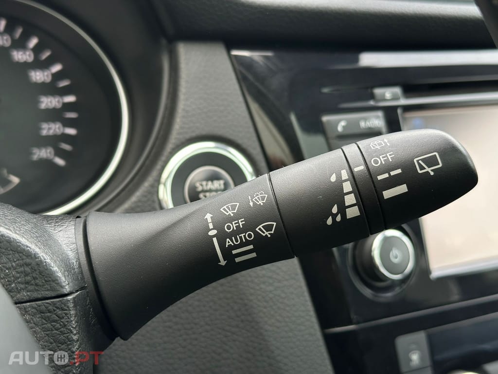 Nissan Qashqai 1.5 dCi N-Connecta 18