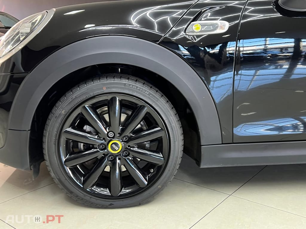 MINI Cooper SE