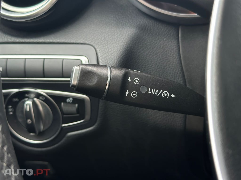 Mercedes-Benz GLC 220 d 4Matic 9G-TRONIC