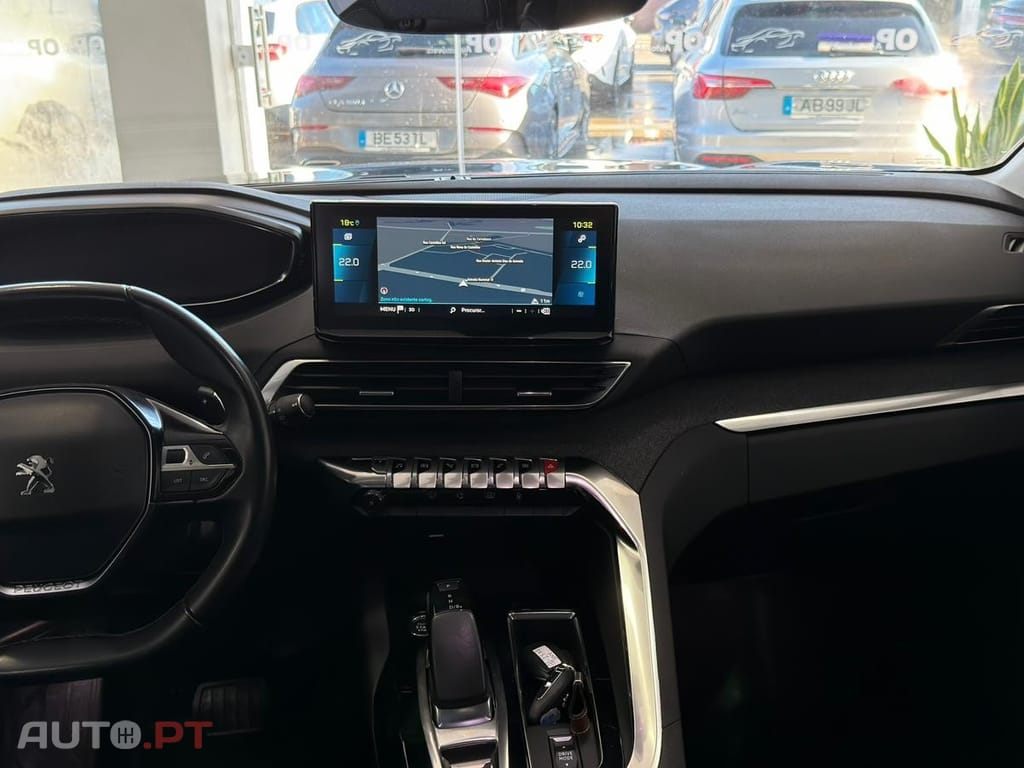 Peugeot 3008 1.6 Hybrid Allure Pack e-EAT8