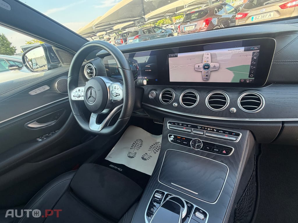 Mercedes-Benz E 300 de AMG Line