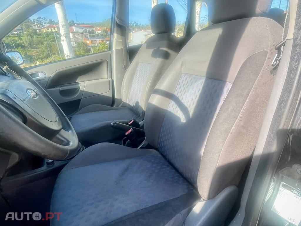 Ford Fiesta 1.25 Ambiente