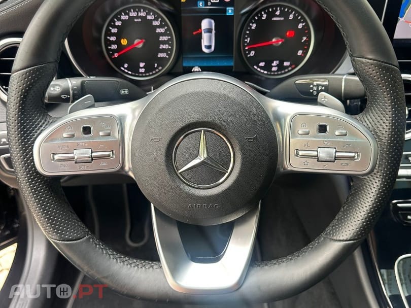 Mercedes-Benz C 400 4-Matic AMG Line