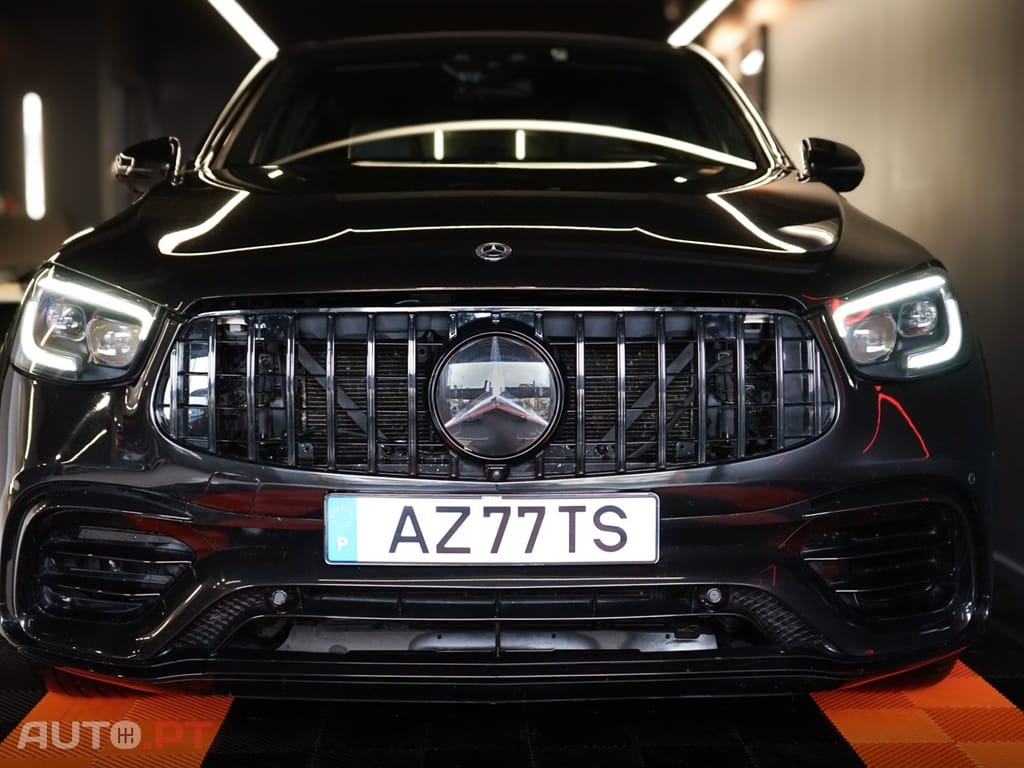 Mercedes-Benz GLC 300 4Matic 9G-TRONIC AMG Line