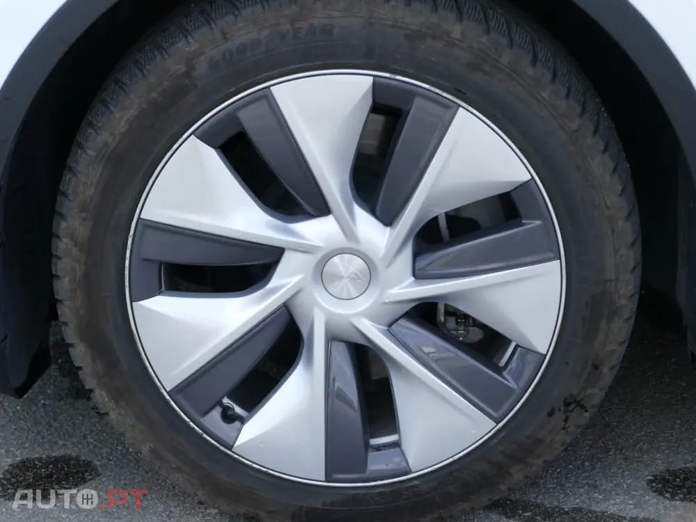 Tesla Model Y Tração Traseira