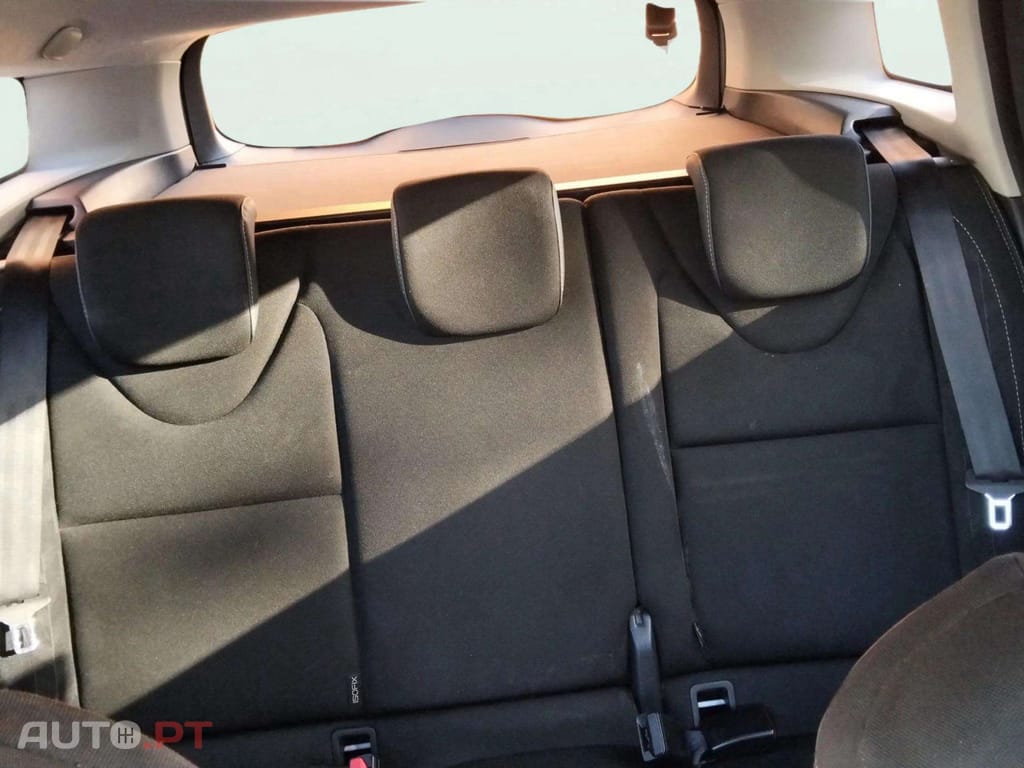 Renault Clio Sport Tourer 0.9 TCE Limited